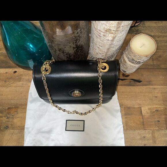 Gucci Marina Gold Chain Logo Bag - Picture 8 of 13